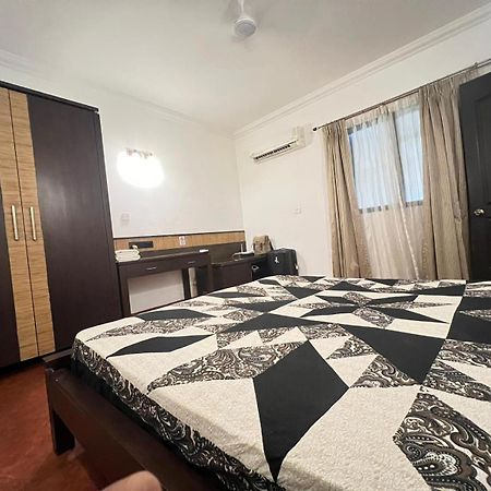 Riviera Hermitage آربورا المظهر الخارجي الصورة