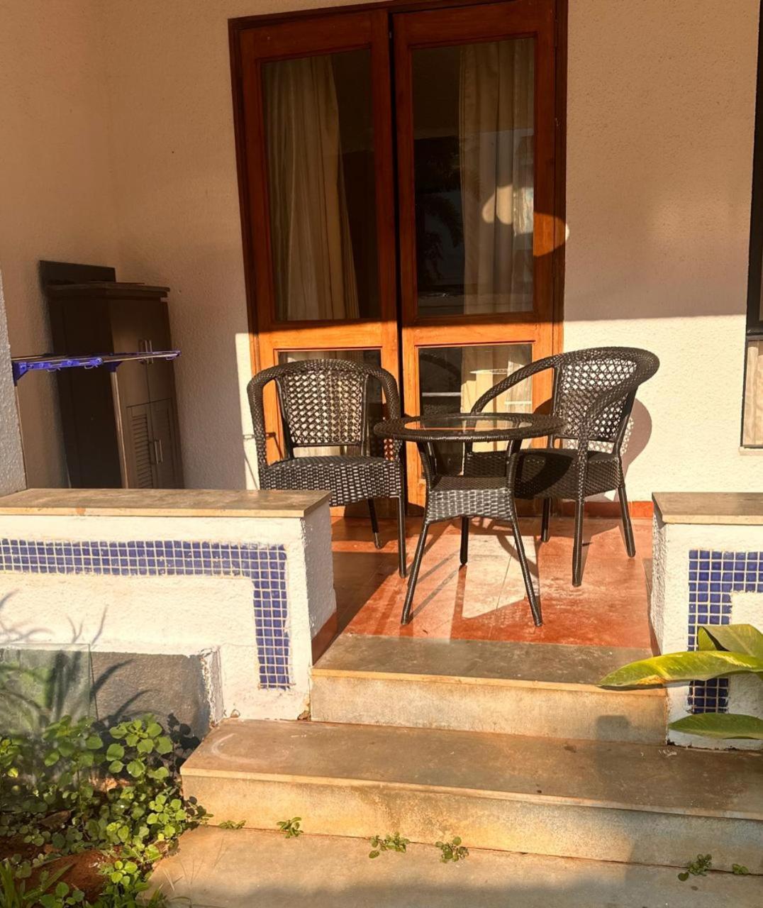 Riviera Hermitage آربورا المظهر الخارجي الصورة